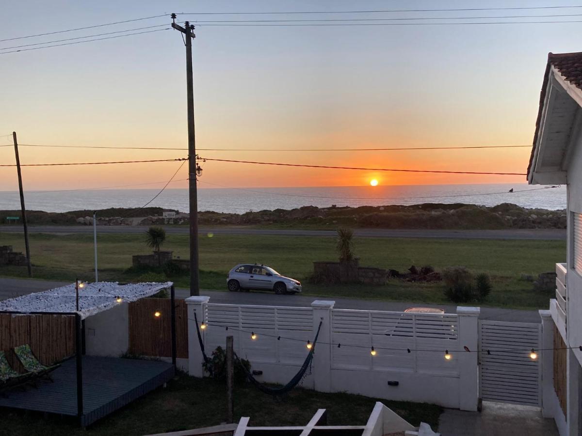 Acantilados Surf Ranch Hostal